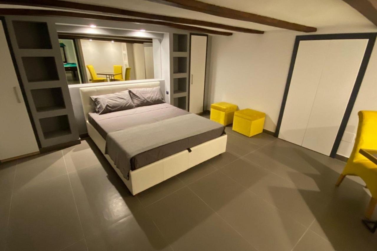 Piano B Apartment Наполи Екстериор снимка