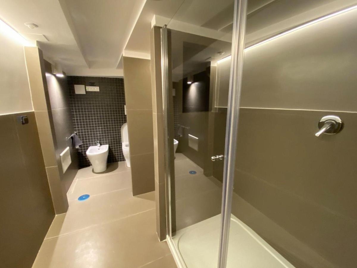 Piano B Apartment Наполи Екстериор снимка